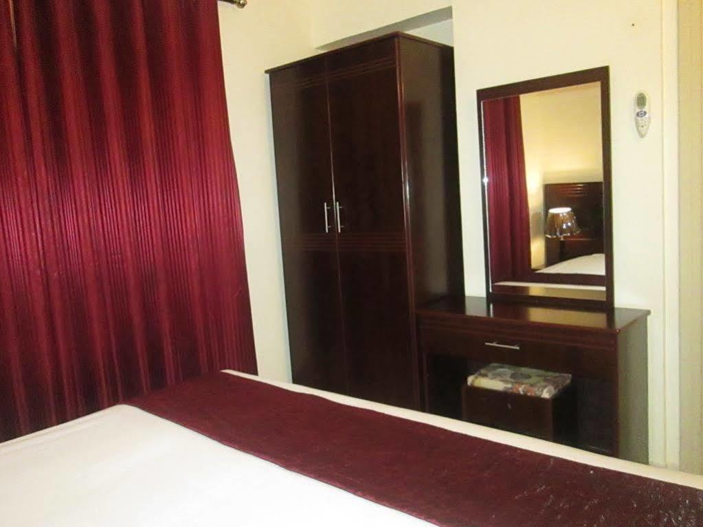 Al Sharq Hotel - Baithans Sharjah Exterior photo